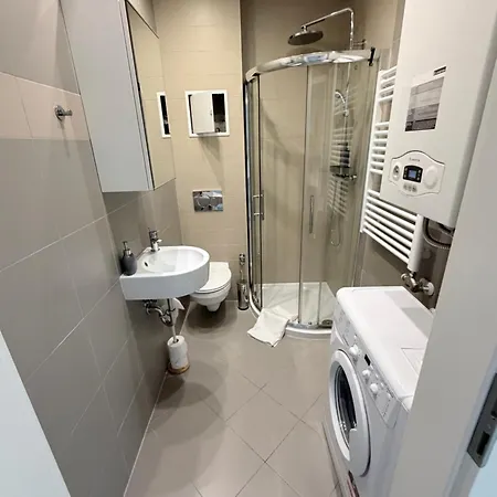V10 Luxury Downtown Apartament Székesfehérvár